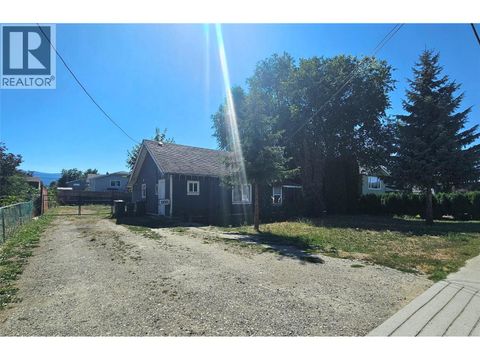 465 Mugford Road Kelowna BC V1X2E5