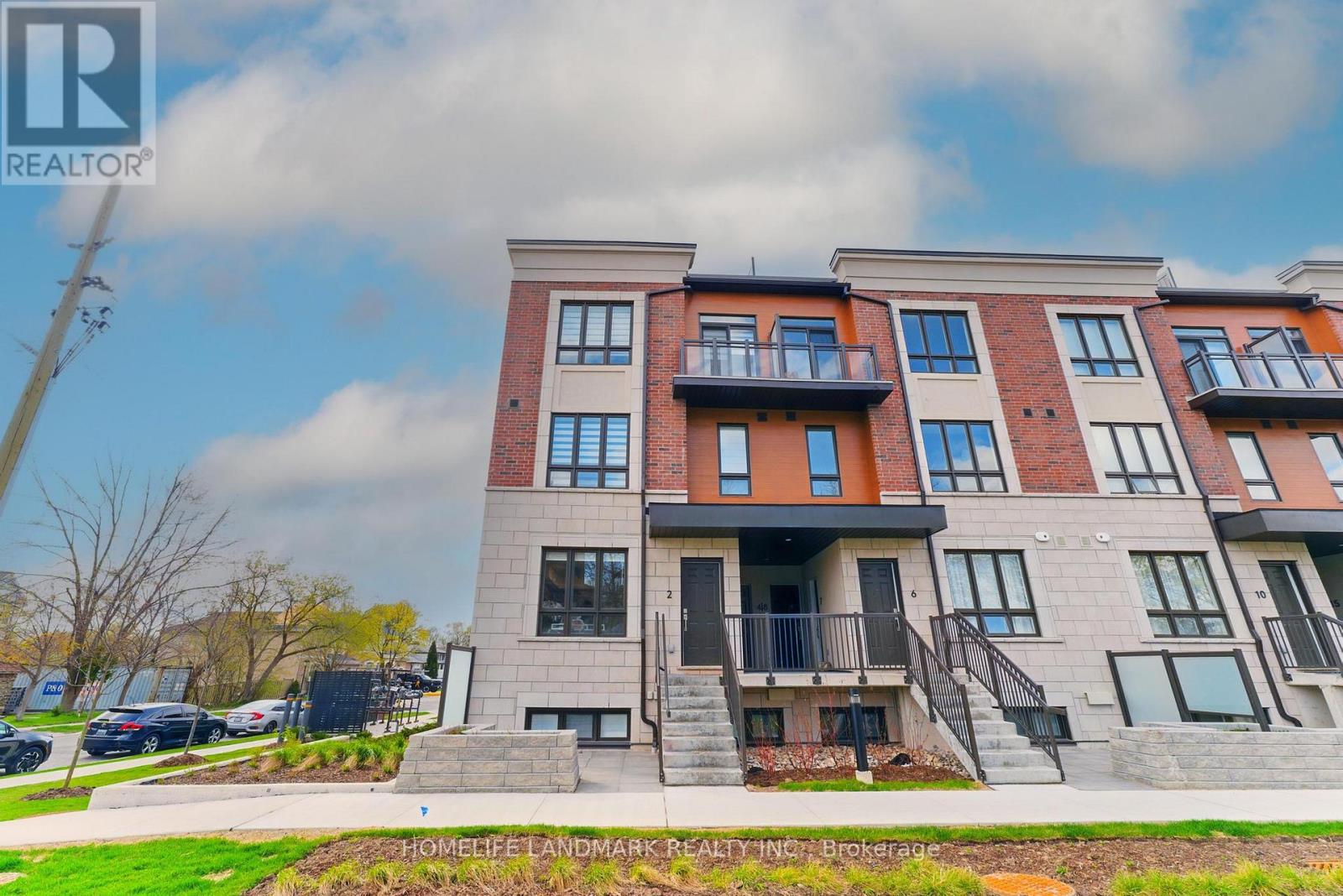 2 - 4015 HICKORY DRIVE