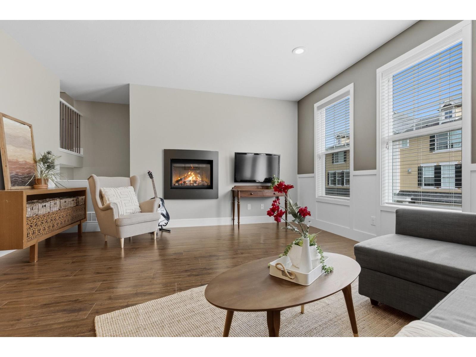 6 1640 MACKAY CRESCENT|Agassiz