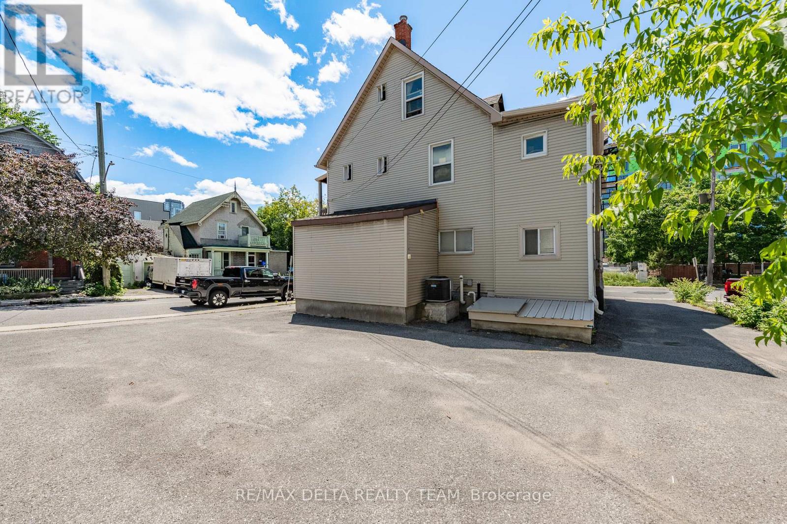 437-439 BOOTH STREET