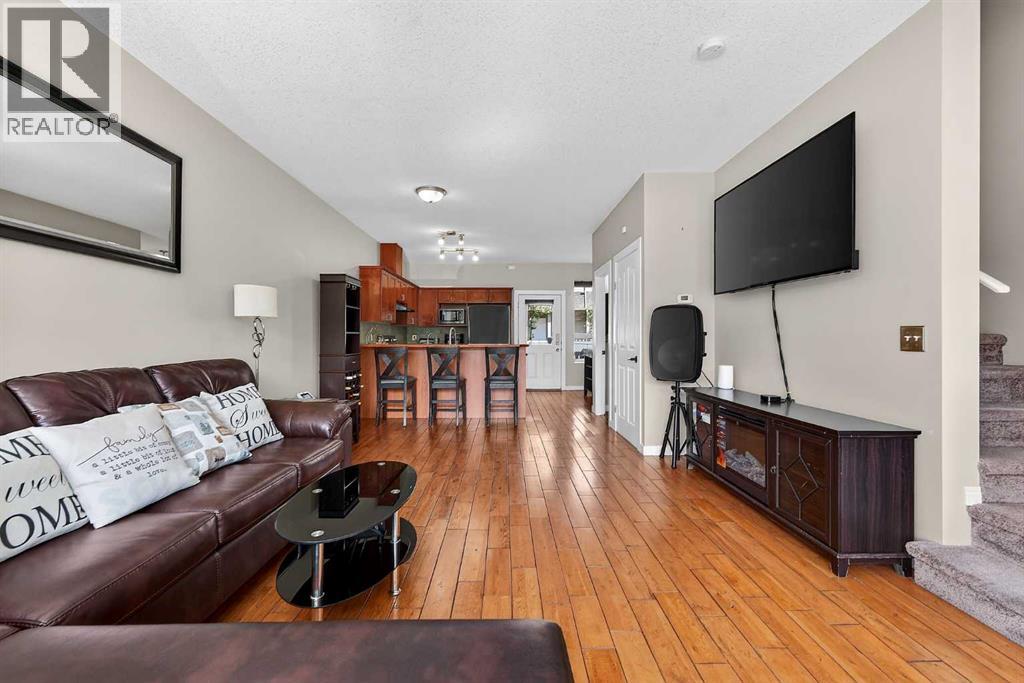 402, 2005 Luxstone Boulevard SW