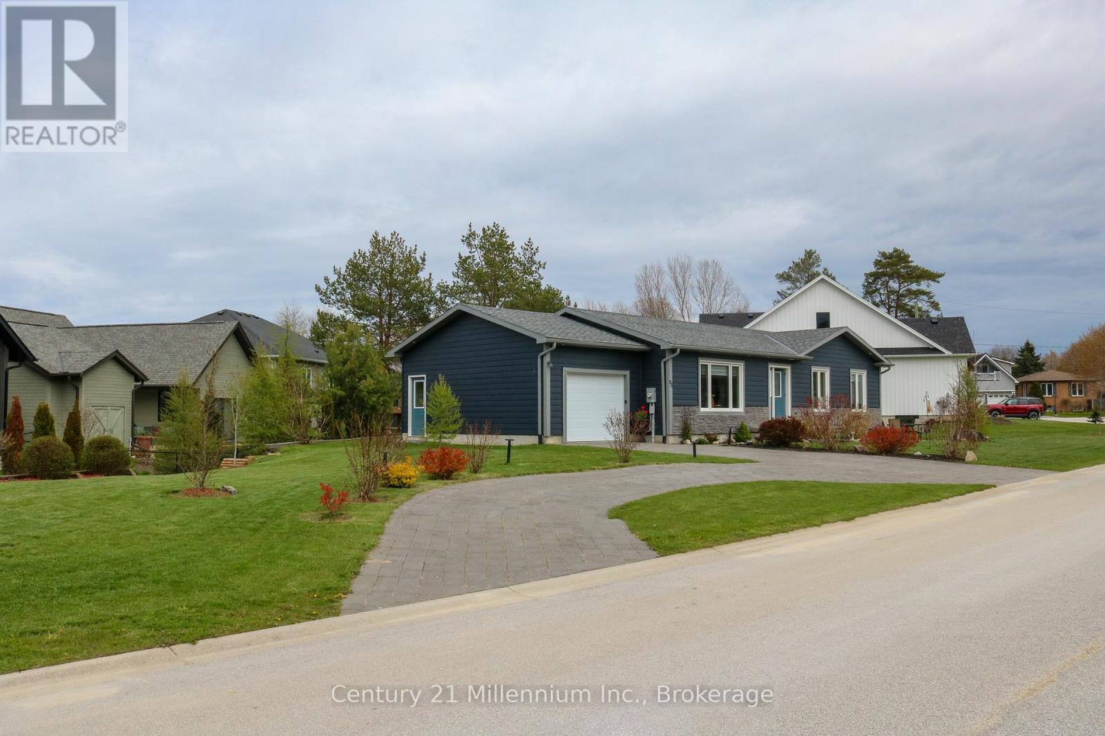 85 GORDON CRESCENT