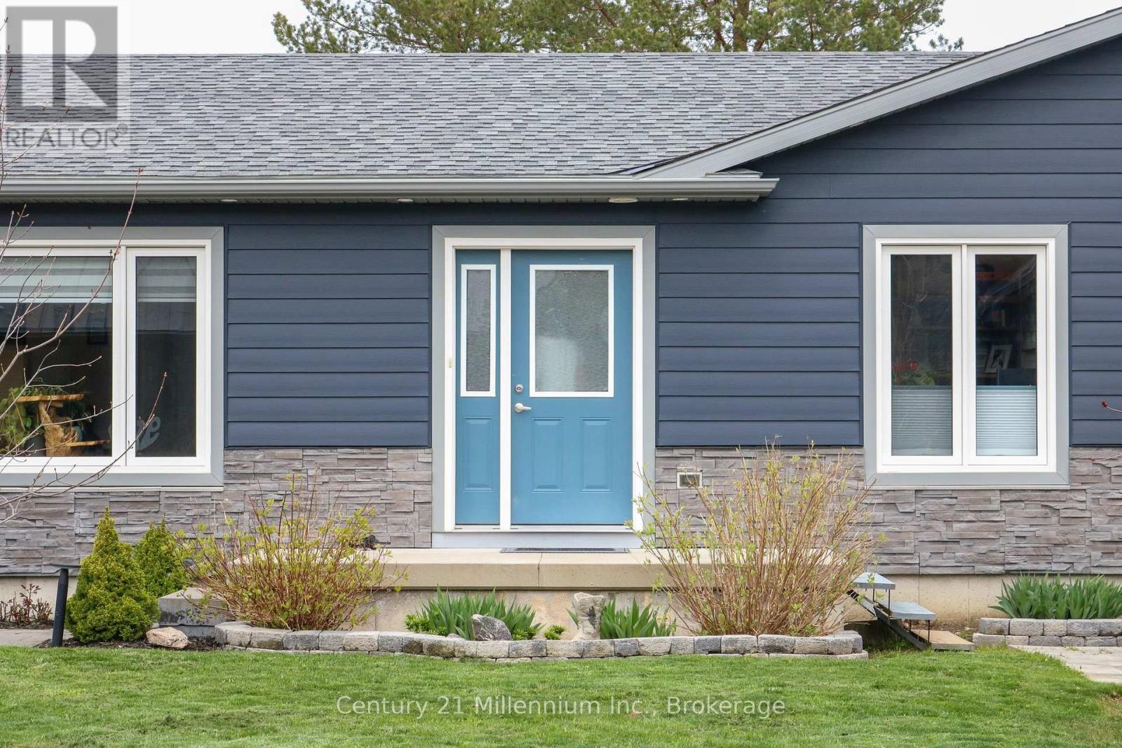 85 GORDON CRESCENT