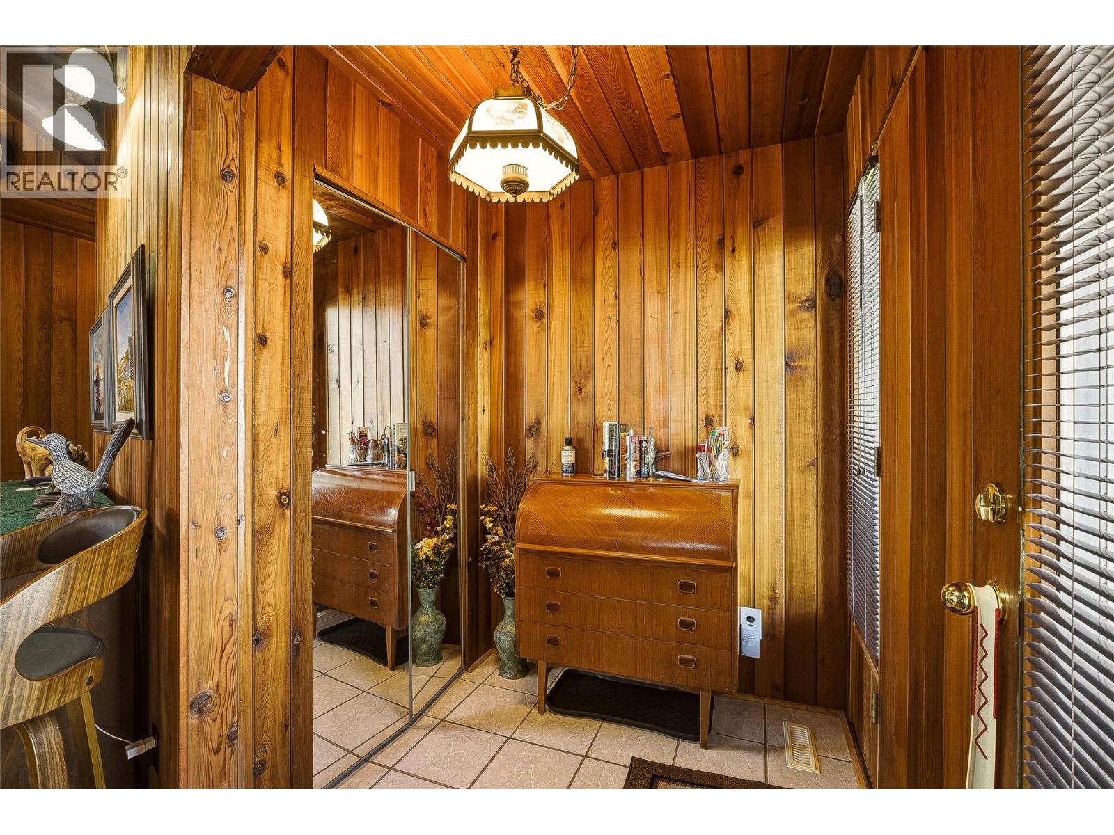 1322 & 1318 Deodar Road