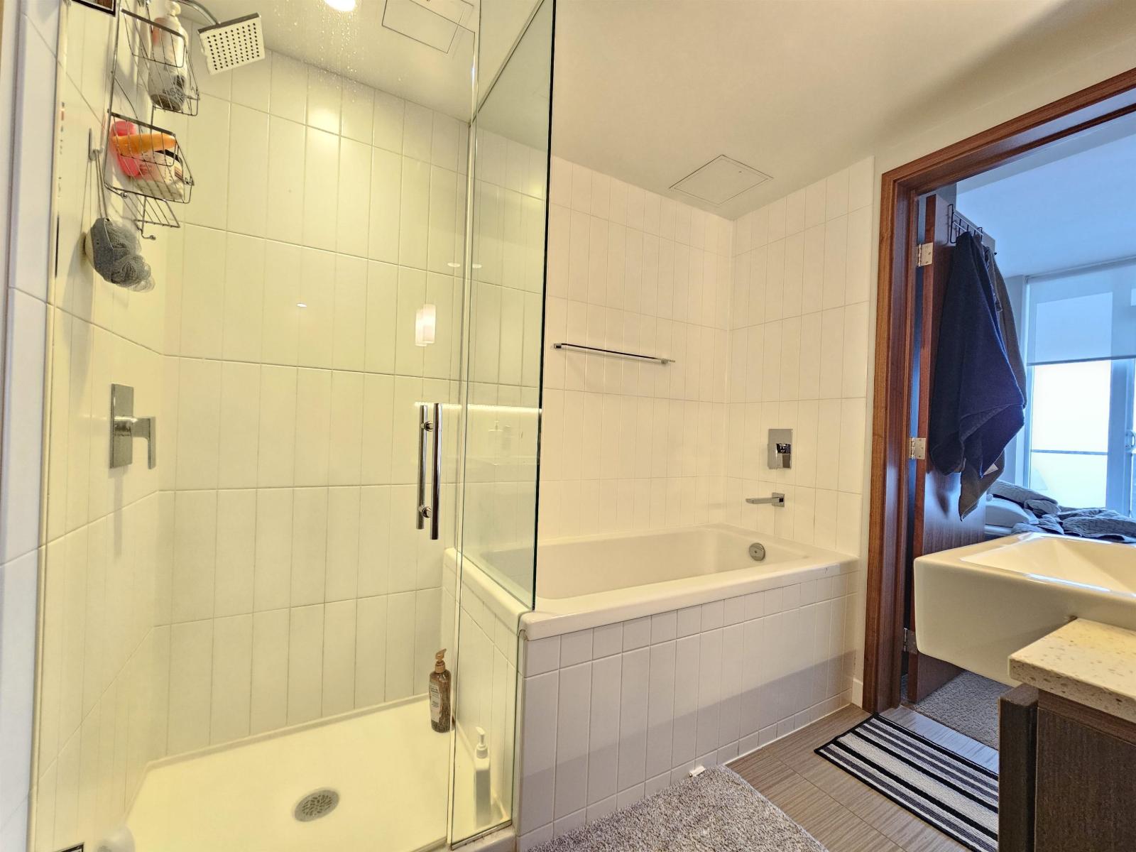 4004 13495 CENTRAL AVENUE