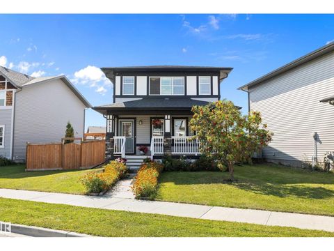 9852 217 ST NW NW Edmonton AB T5T4T7