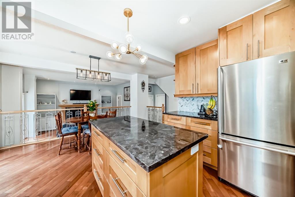 232 Valhalla Crescent NW