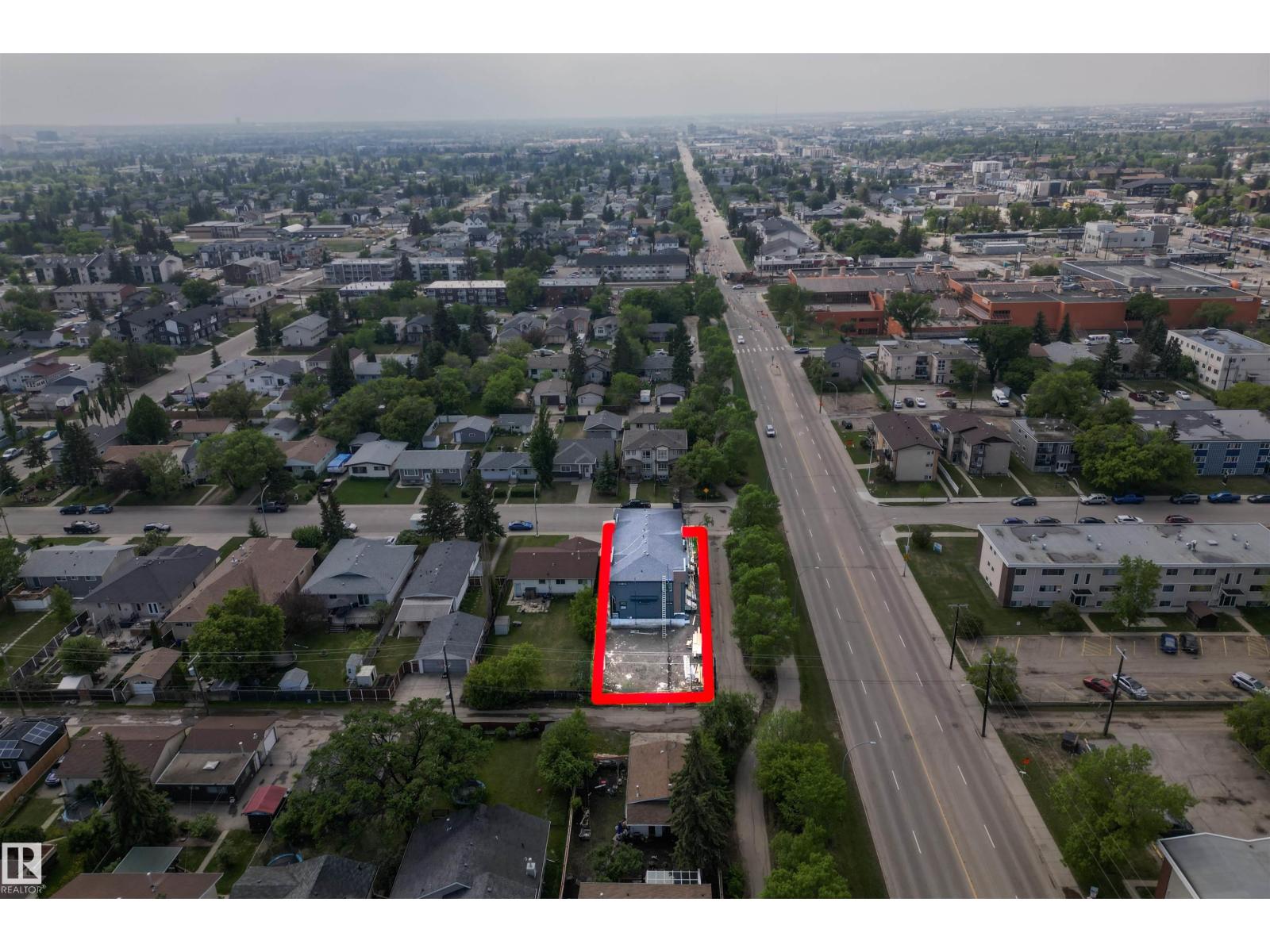 9945 154 ST NW