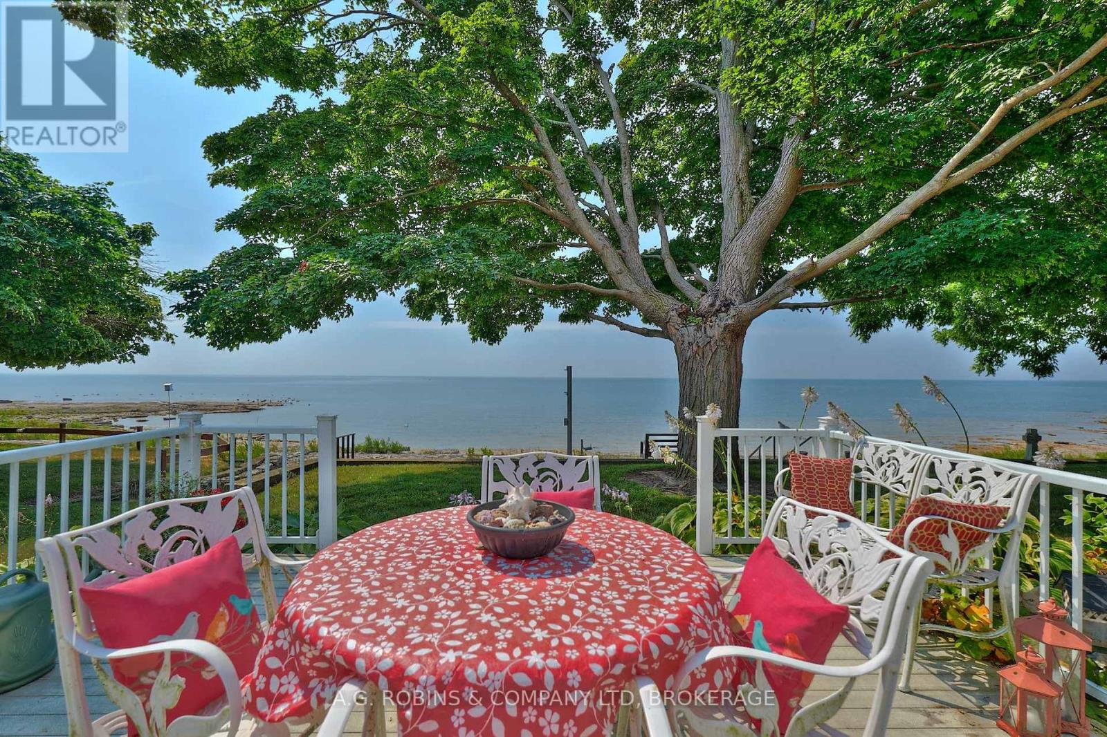 10773 LAKESHORE ROAD