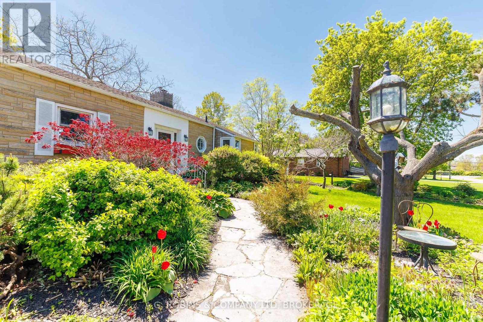 10773 LAKESHORE ROAD