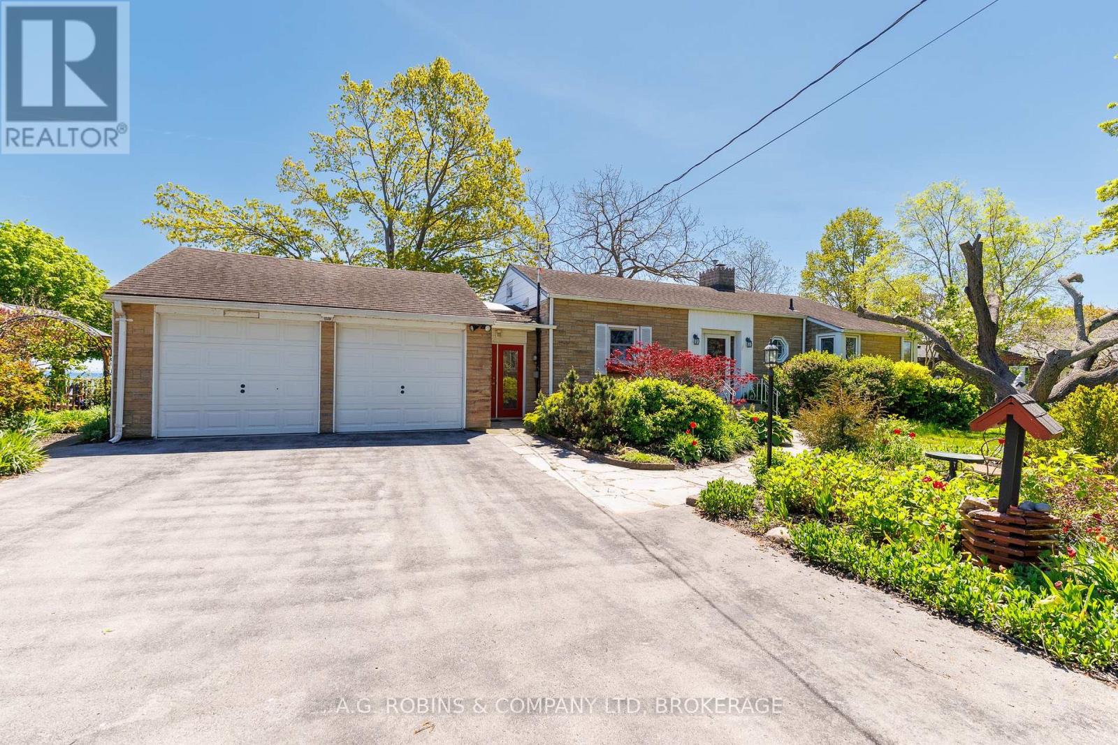 10773 LAKESHORE ROAD