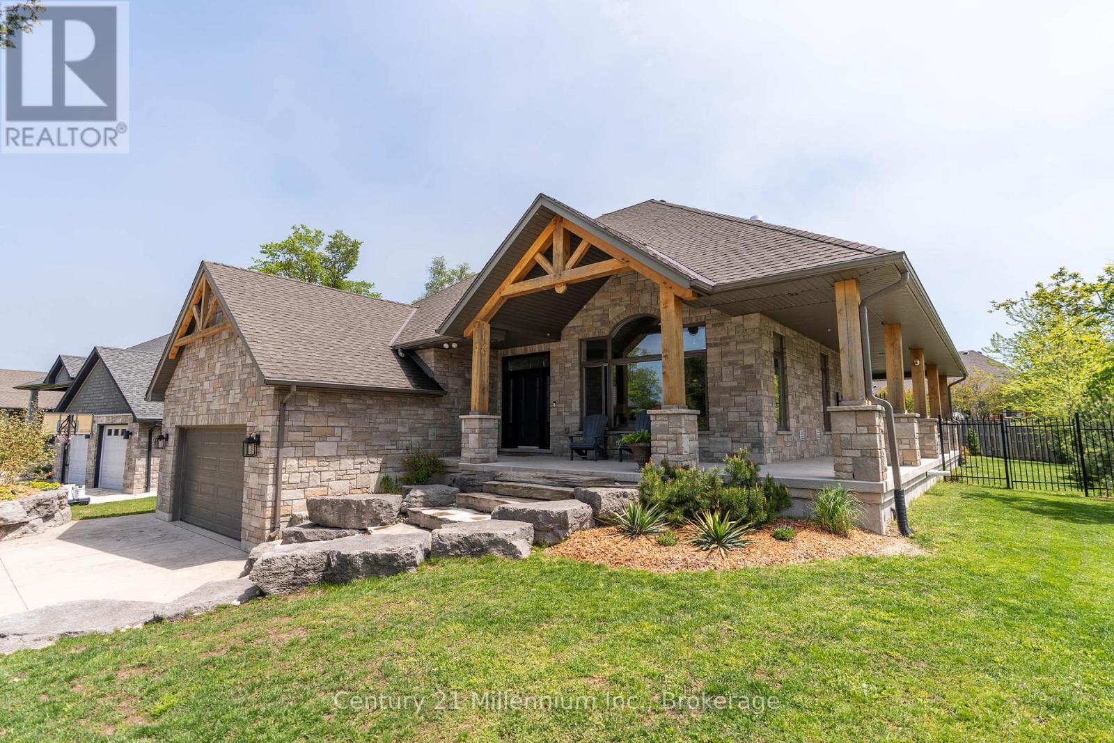 46 FENTON DRIVE