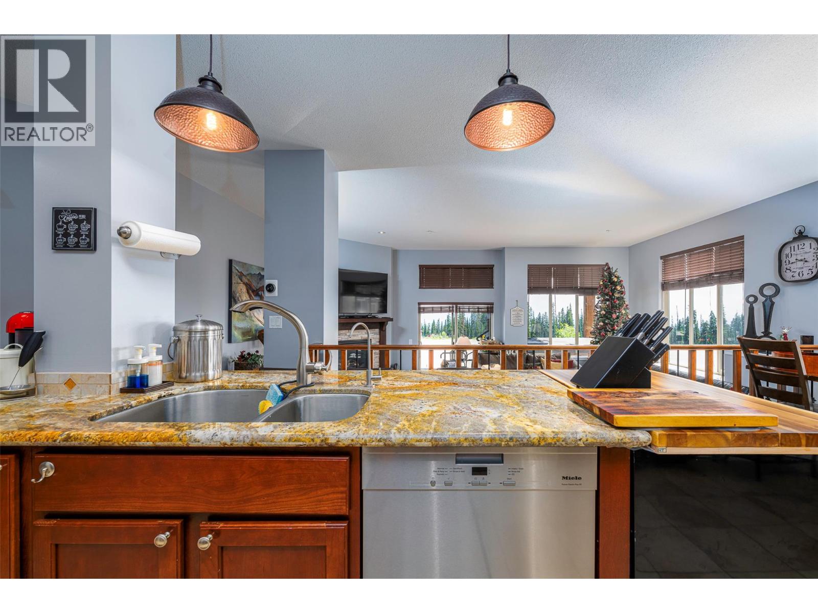 5045 Snowbird Way Unit# 2