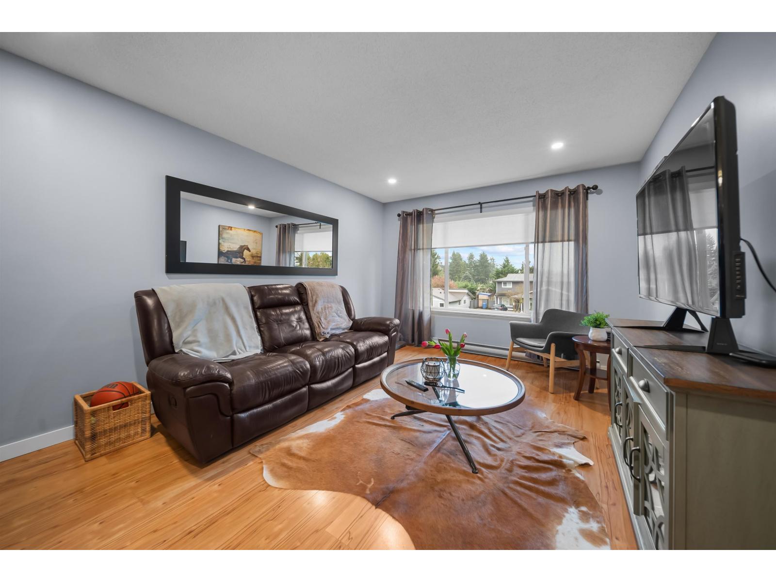 2731 SANDON DRIVE