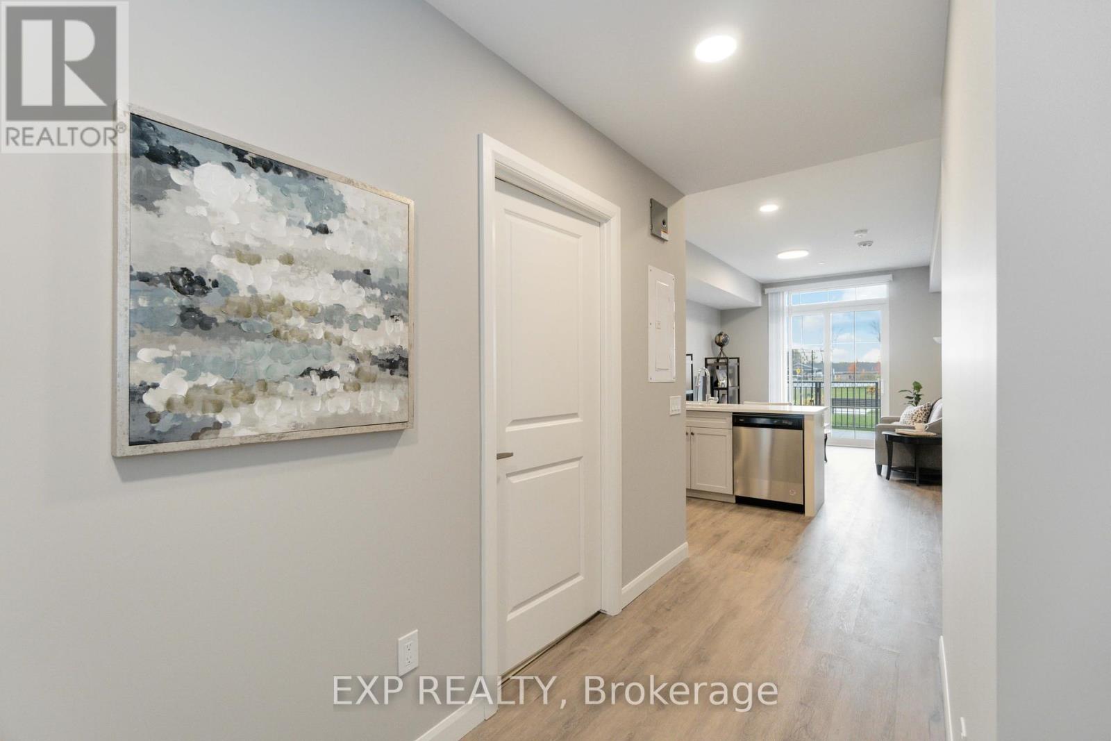 320 - 31 ERIC DEVLIN LANE