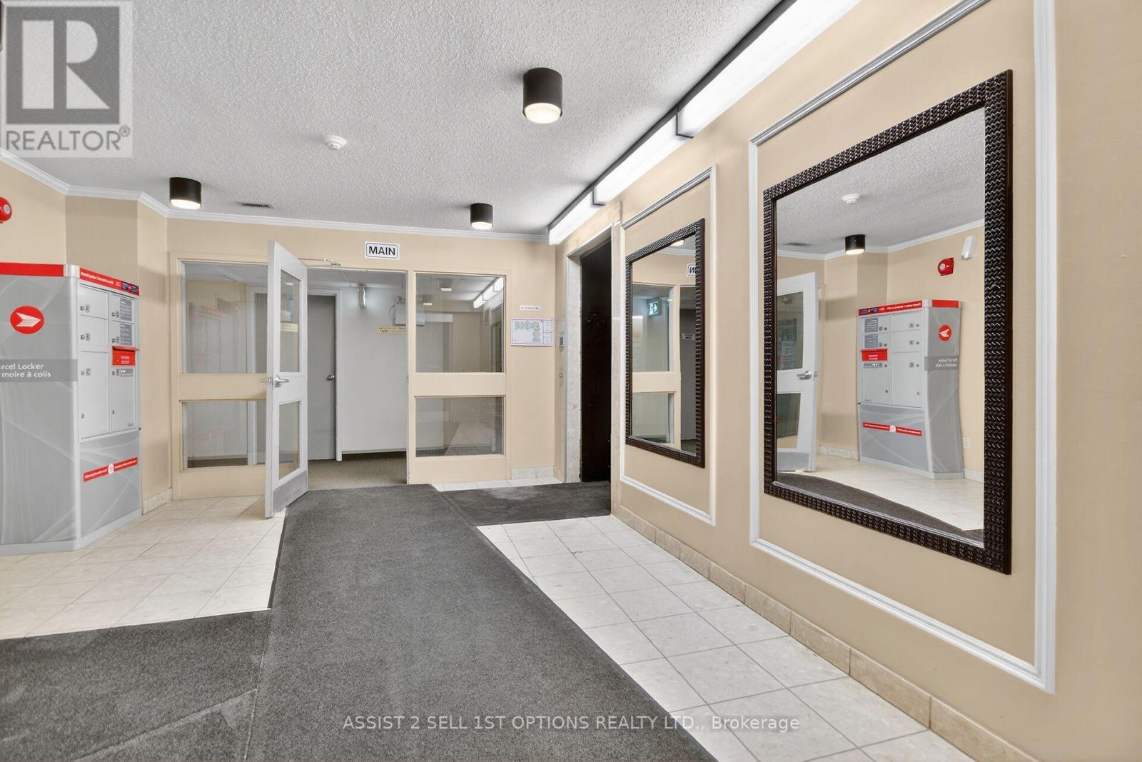 311 - 268 LORRY GREENBERG DRIVE