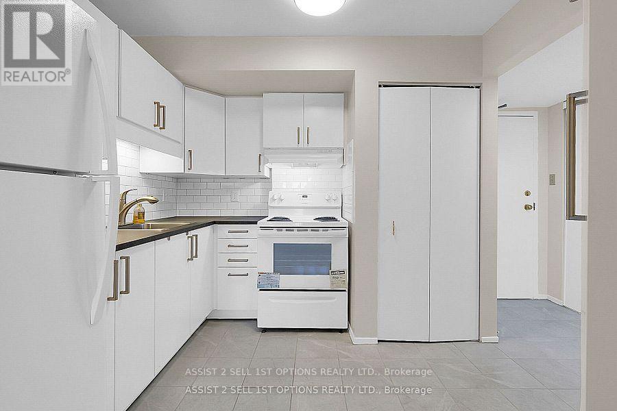 311 - 268 LORRY GREENBERG DRIVE