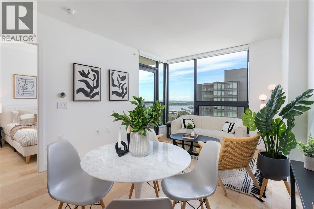 1004 135 E 13TH STREET