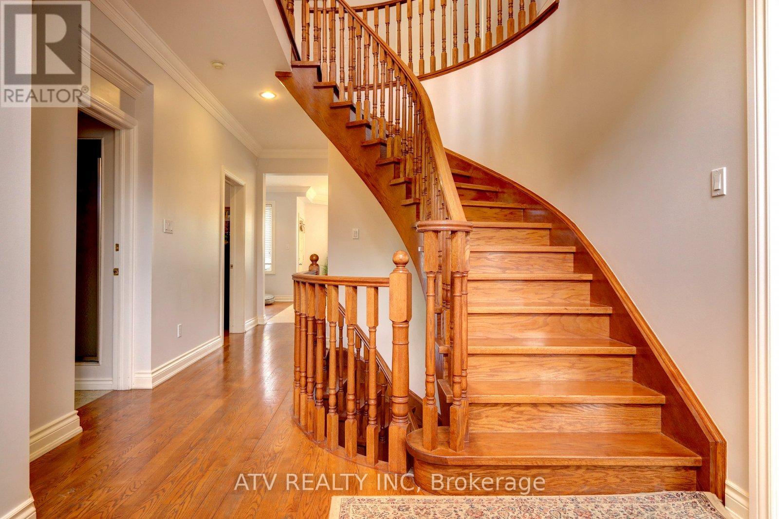 31 SHAVER AVENUE S