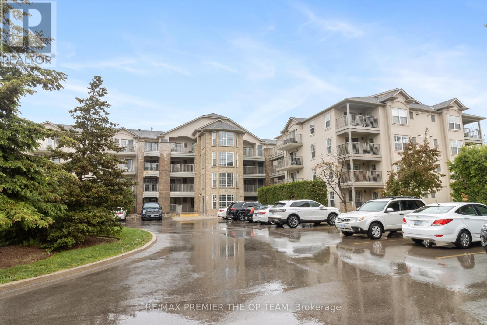 404 - 1440 BISHOPS GATE