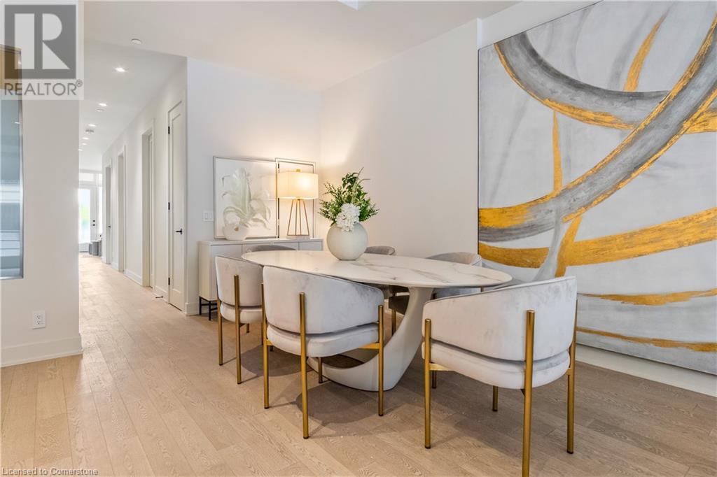 123 MAURICE Drive Unit# 216