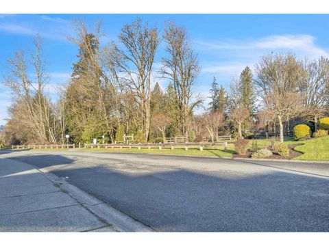 3684 COBBLESTONE DRIVE Abbotsford BC C2S7J8