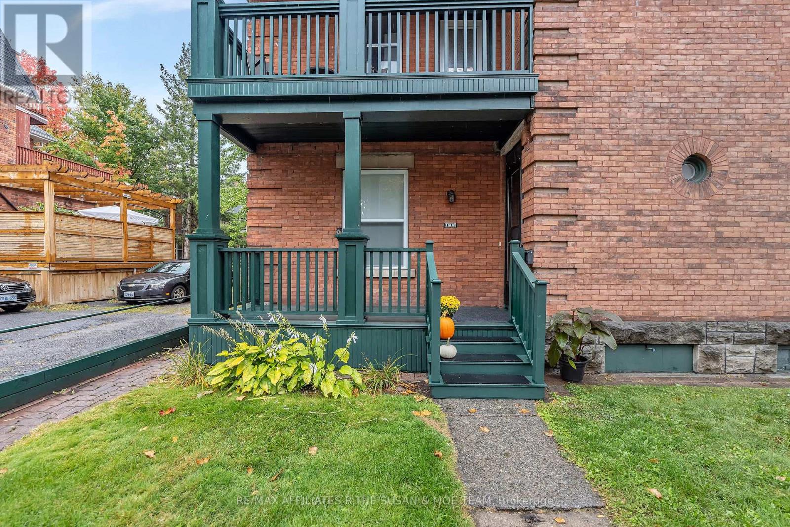 196-194 AUGUSTA STREET