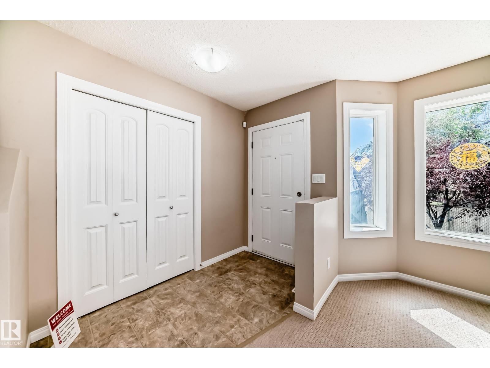 12127 82 ST NW
