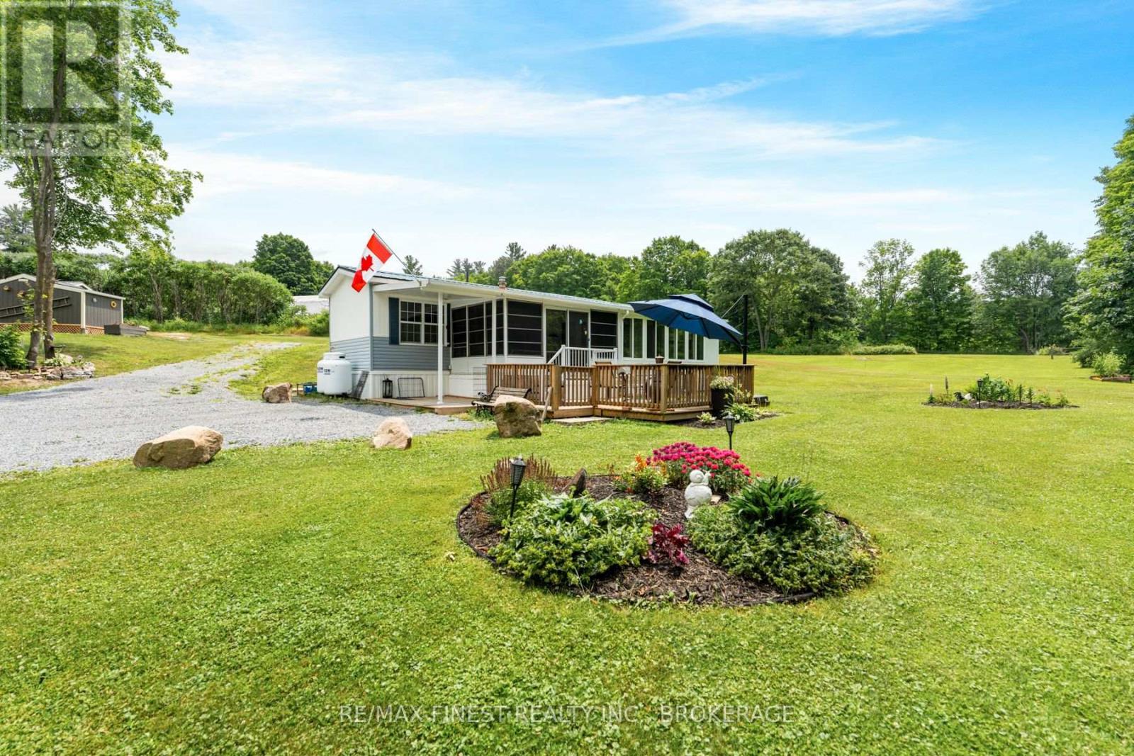 1096 MOON ROAD