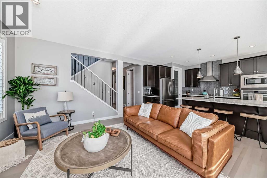 100 Sundown Grove