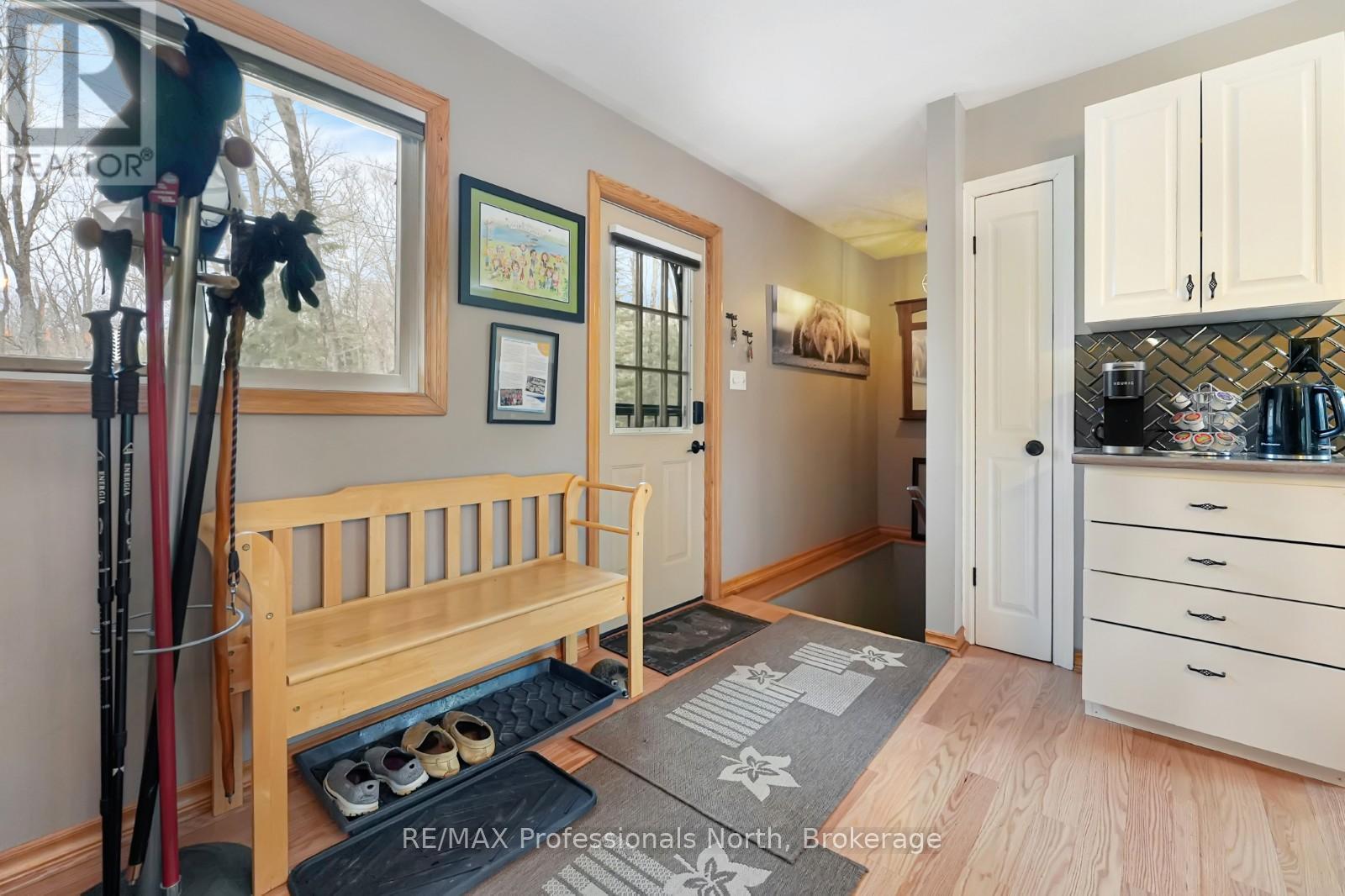 1157 BETWEEN LAKES TRAIL