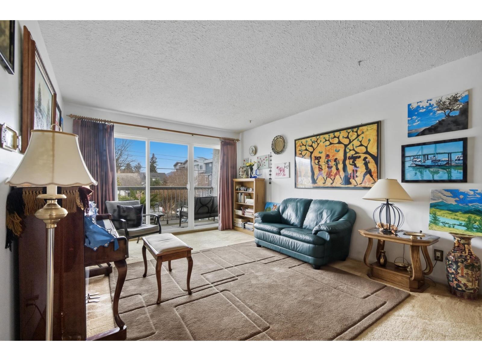 107 46374 MARGARET AVENUE|Chilliwack Proper East