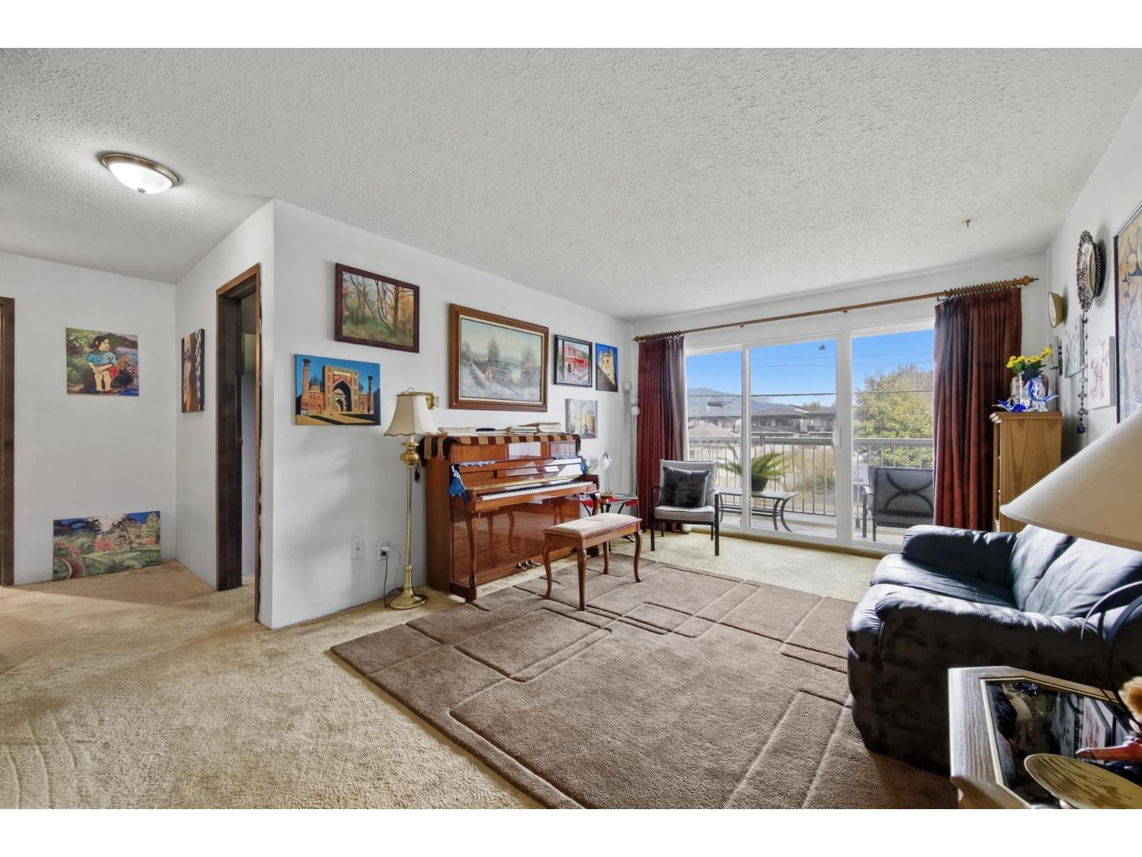 107 46374 MARGARET AVENUE|Chilliwack Proper East