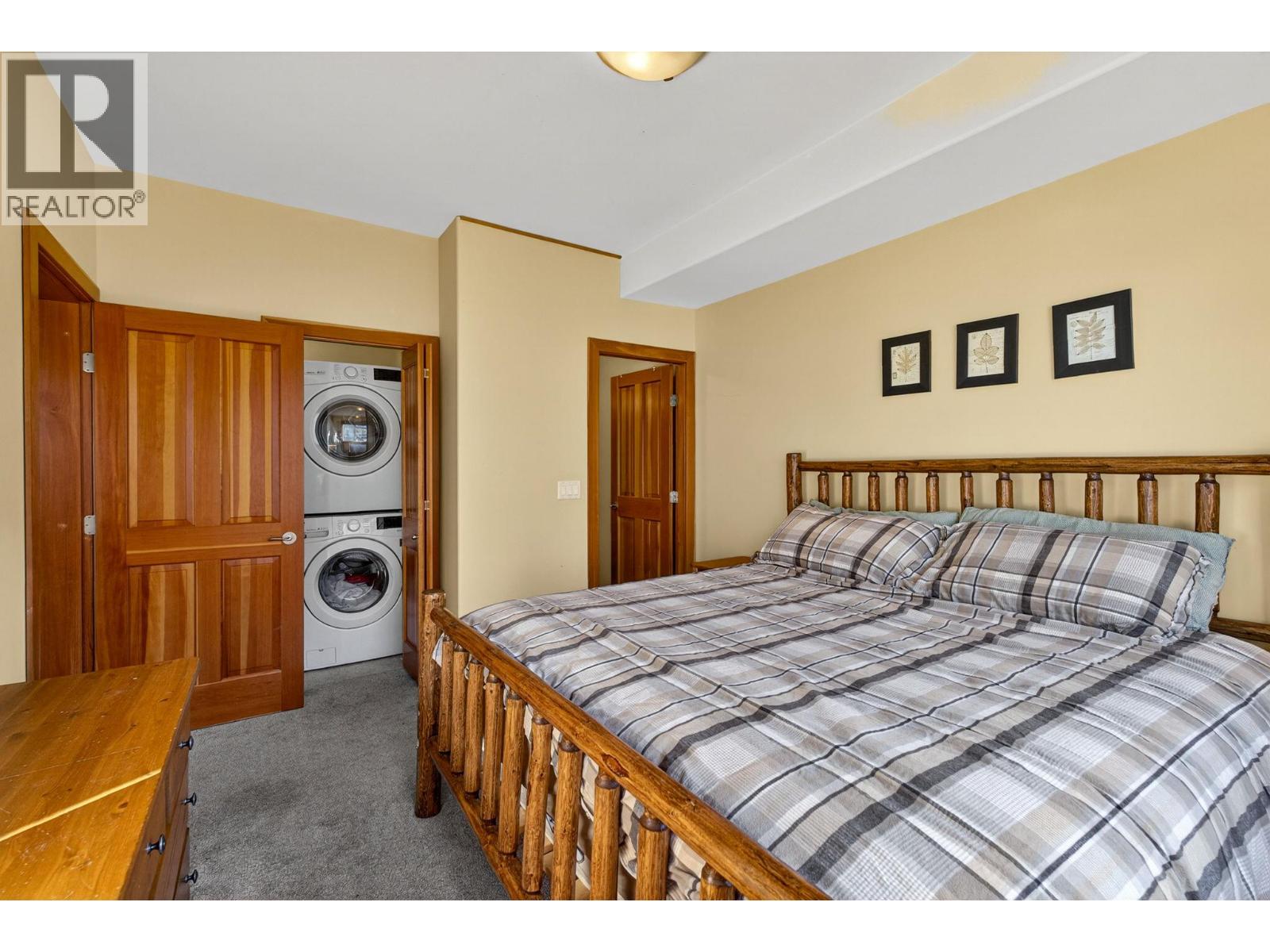 360 Strayhorse Road Unit# 19