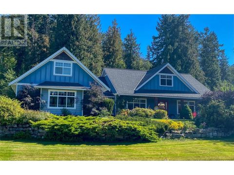 1324 8TH Avenue N Creston BC V0B1G6
