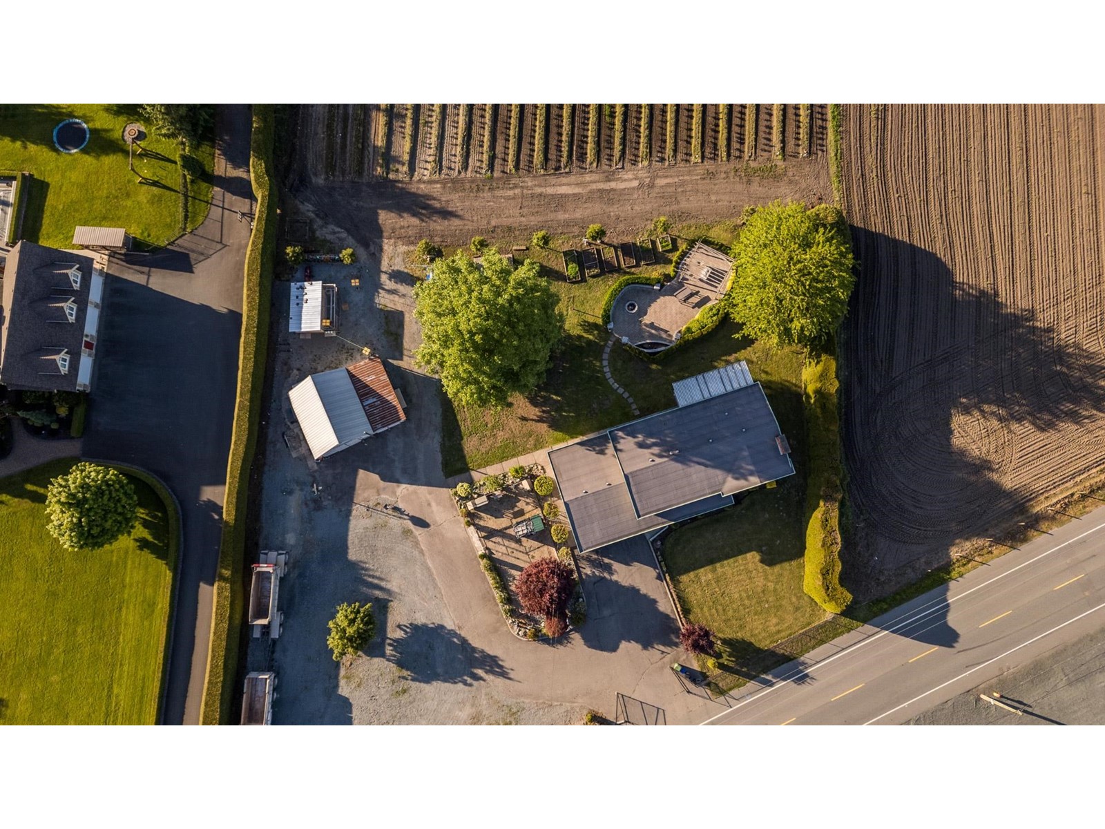 42505 YALE ROAD|Greendale