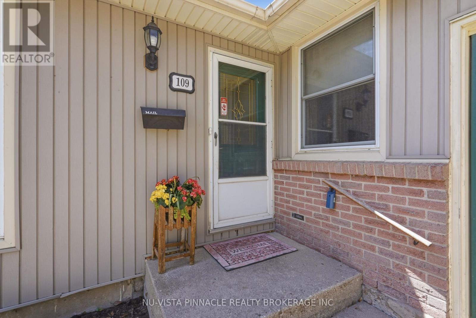 109 BRIXHAM CRESCENT