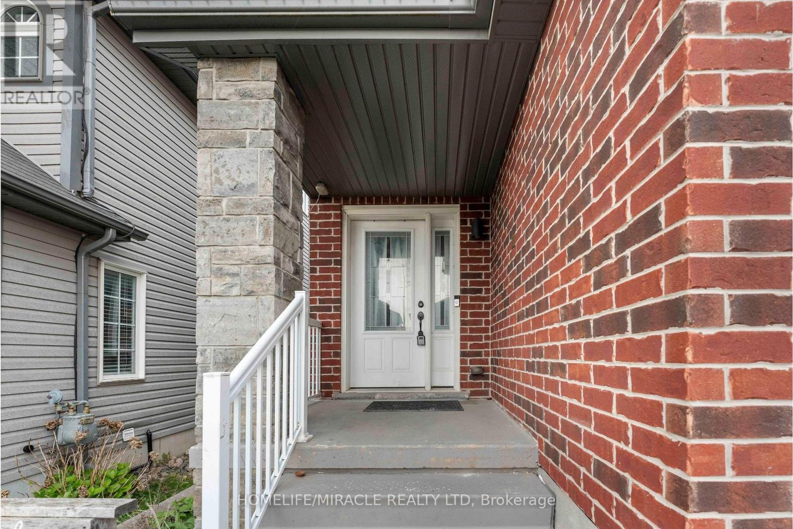 6 POMPEII STREET