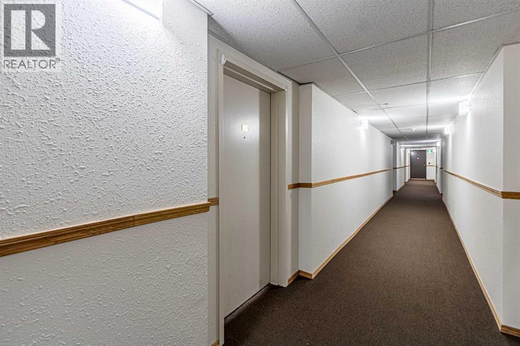 308, 92 Saddletree Court NE