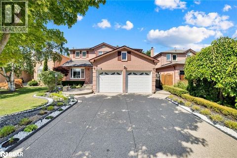 339 PARKLANE Road Oakville ON L6H4J4