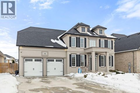 940 WESTWOOD DRIVE Lakeshore ON N0R1A0