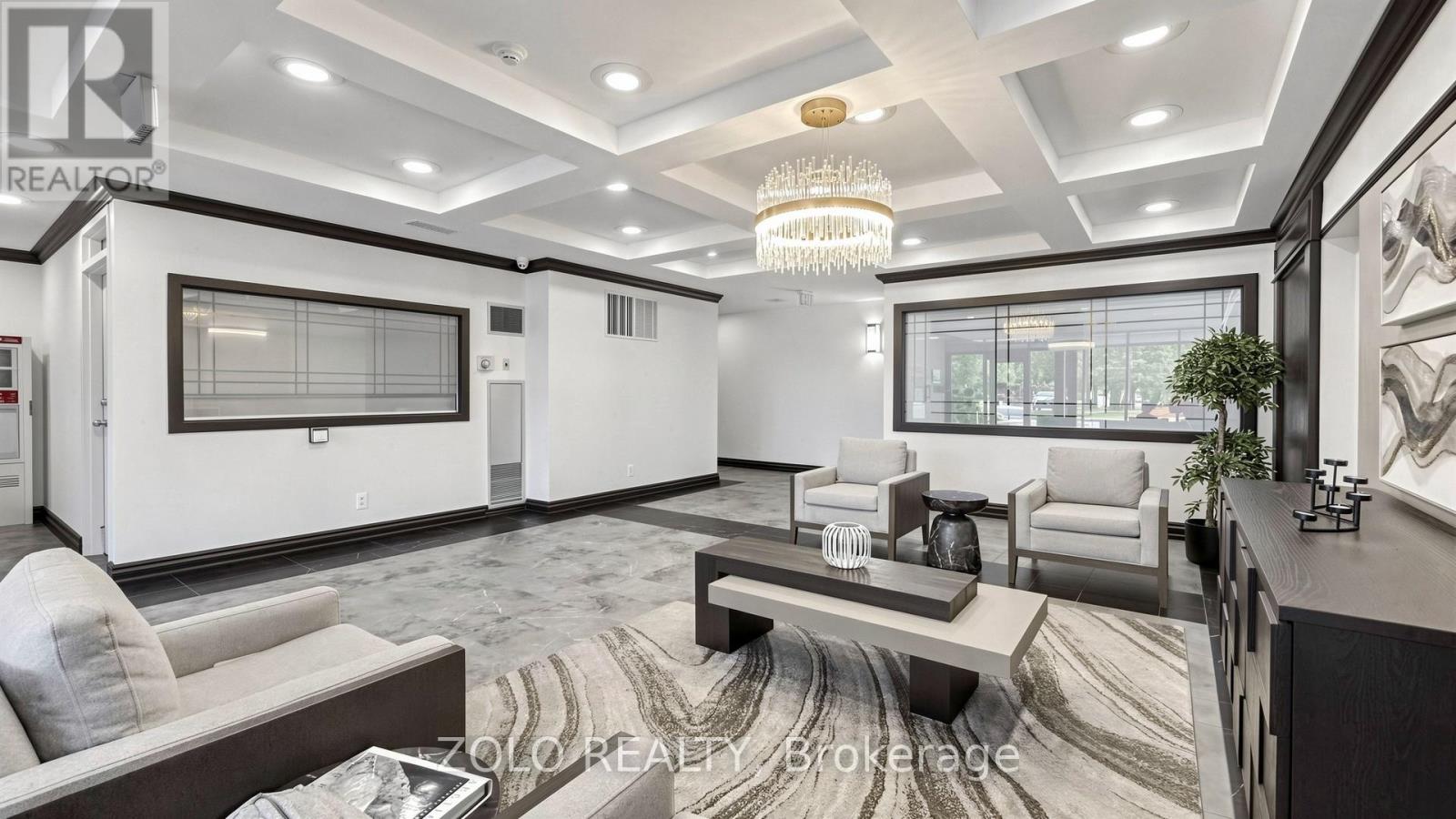 704 - 91 TOWNSGATE DRIVE