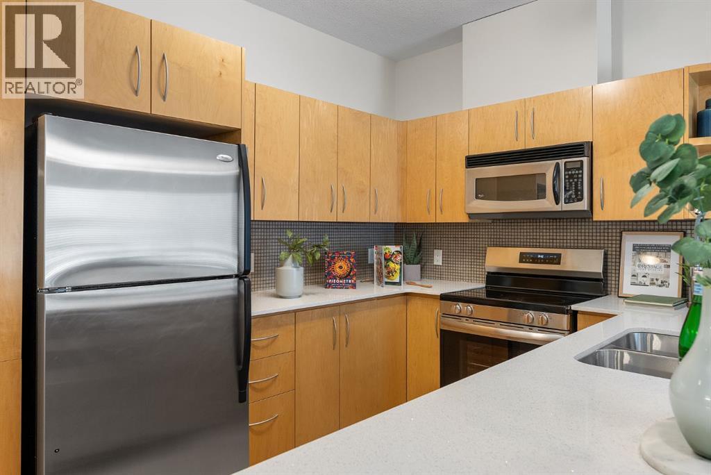 125, 69 Springborough Court SW