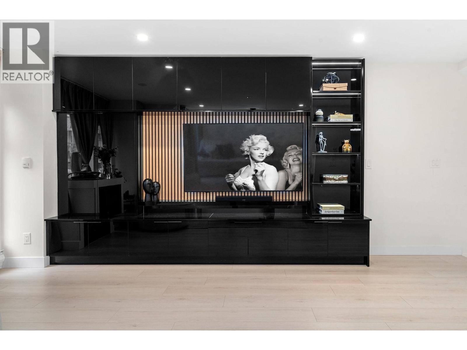 19 12188 HARRIS ROAD