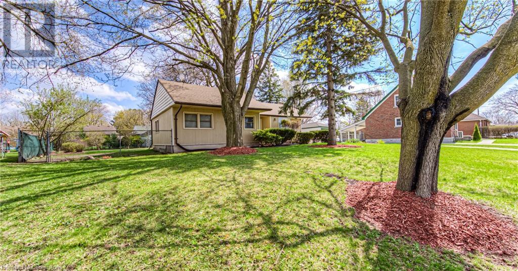 47 BELLEVIEW Avenue