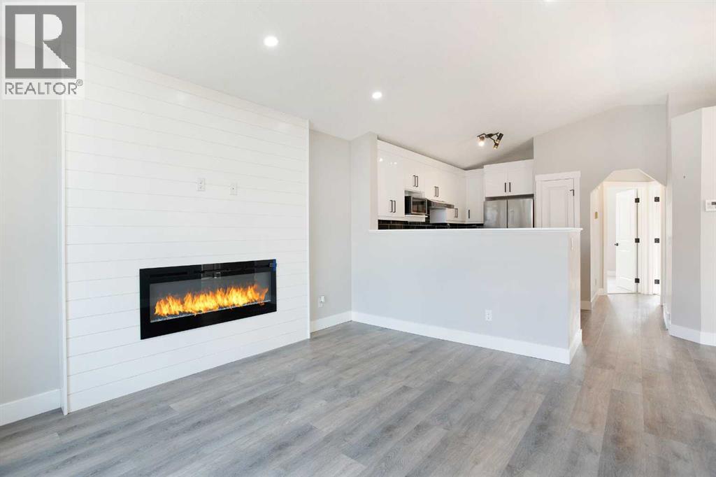 125 Martinpark Way NE