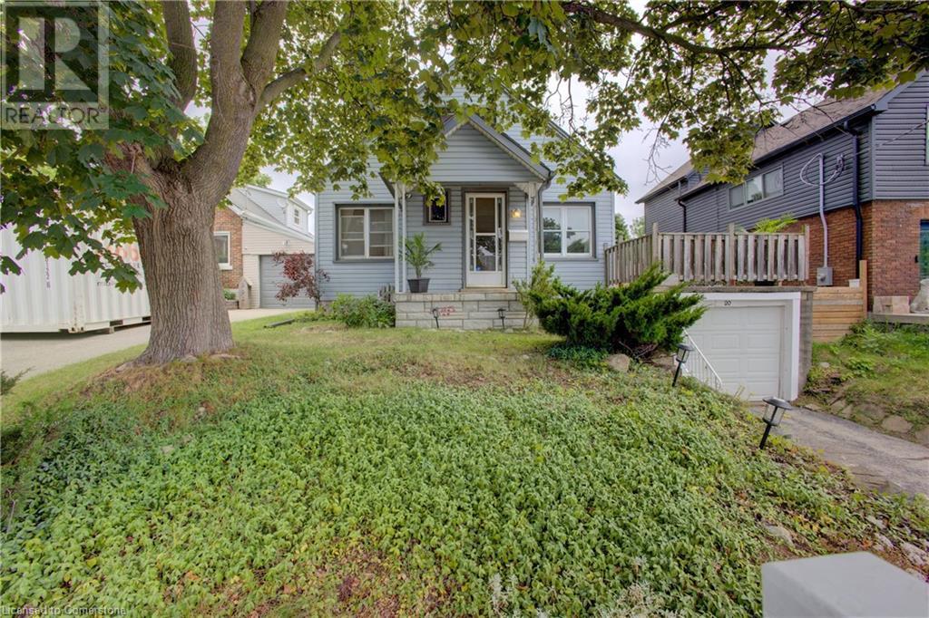 20 DUNHAM Avenue