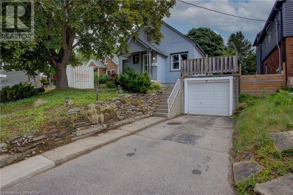 20 DUNHAM Avenue