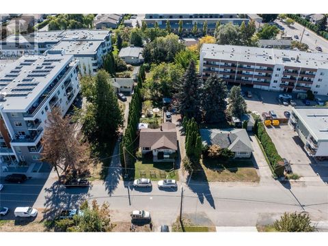 1115, 1125, 1135 Pacific Avenue Kelowna BC V1Y5T8