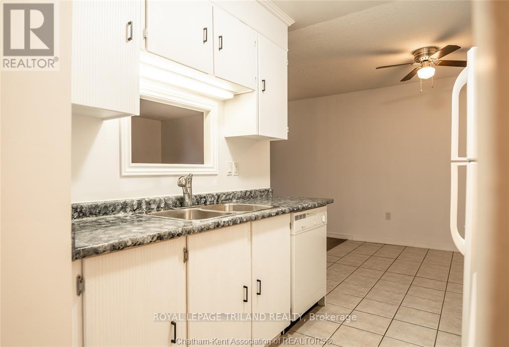 306 - 955 GRAND AVENUE W